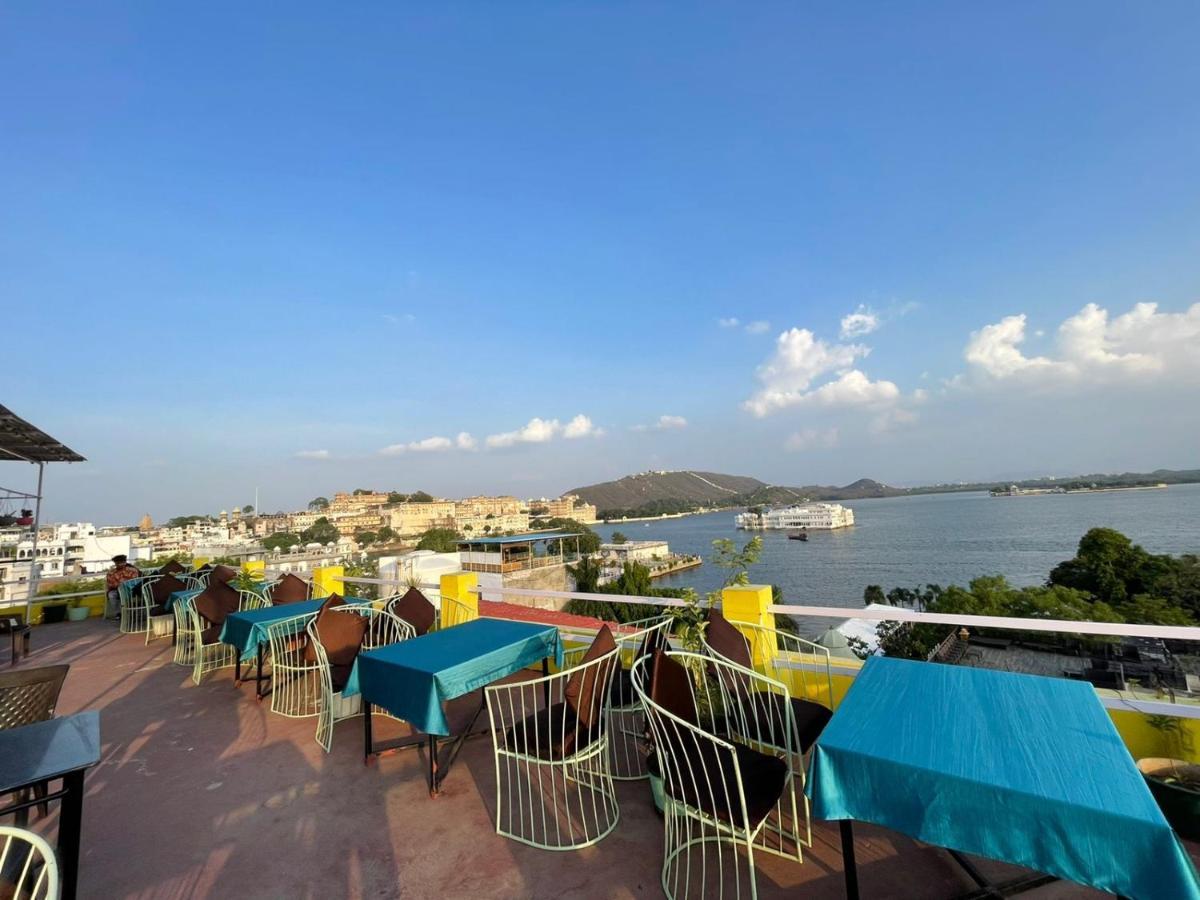 Hotel Lake Star Udaipur Exterior foto